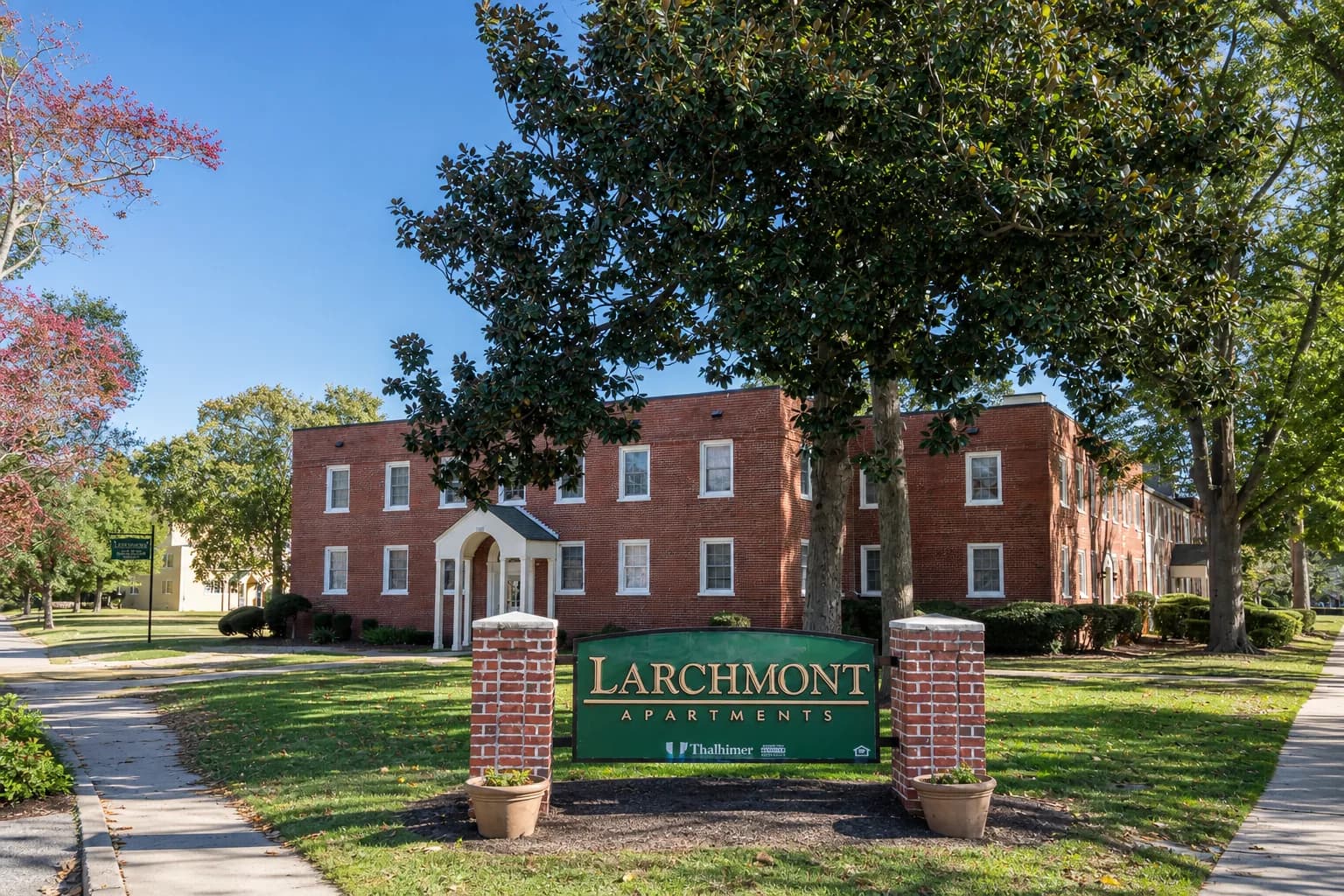 Waterfront homes in Larchmont, Norfolk
