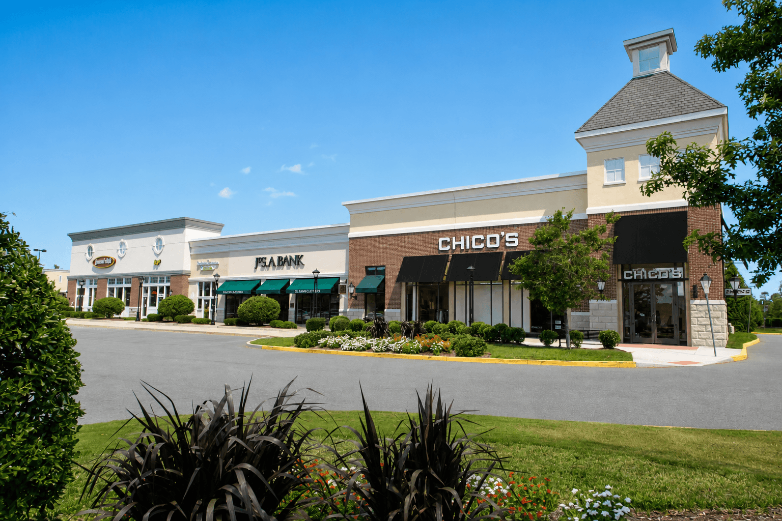 Residential street in Greenbrier, Chesapeake