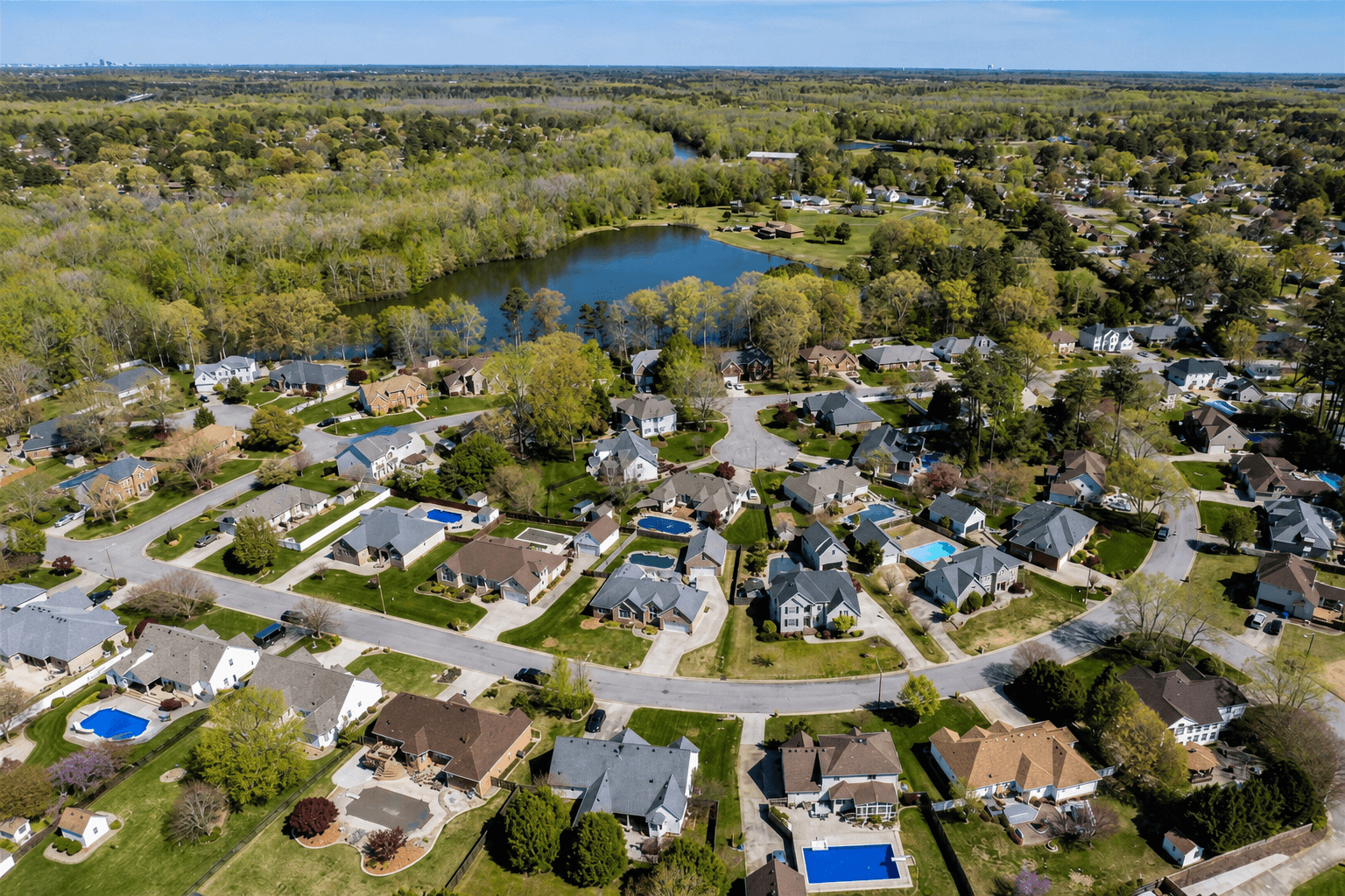 Wooded homes in Hickory, Chesapeake