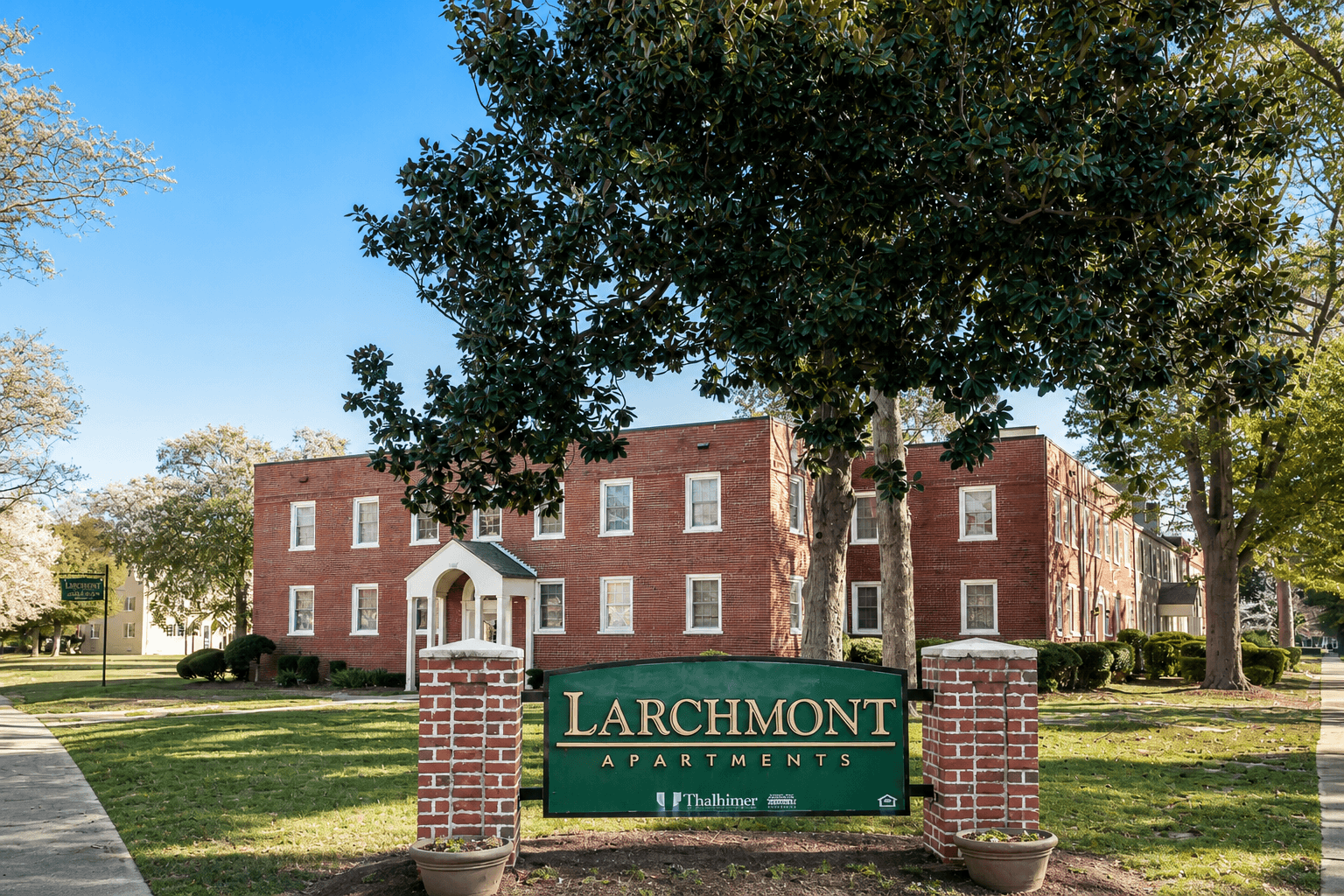 Waterfront homes in Larchmont, Norfolk