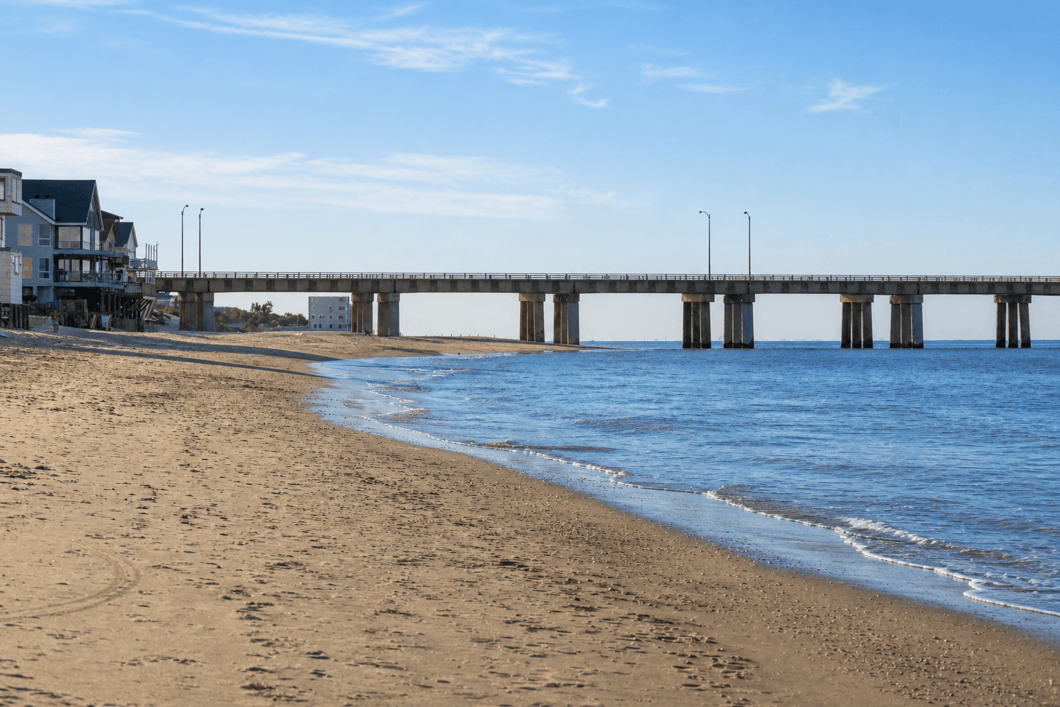 Chesapeake Bay shoreline at Chic's Beach, Virginia Beach
